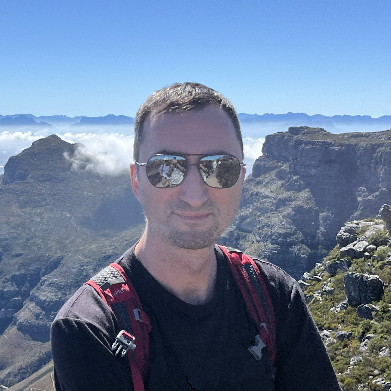 Alex Agapov, full-stack software engineer based in Wheeling, IL